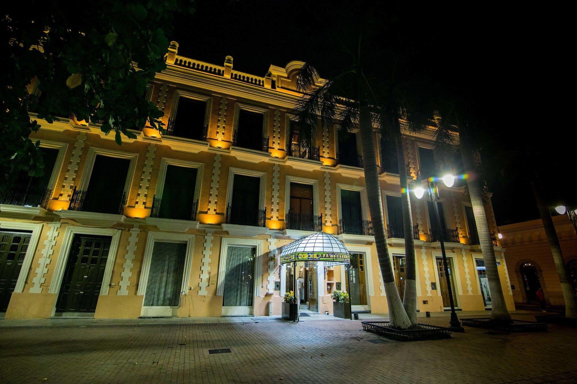 El Gran Hotel Mérida Buitenkant foto